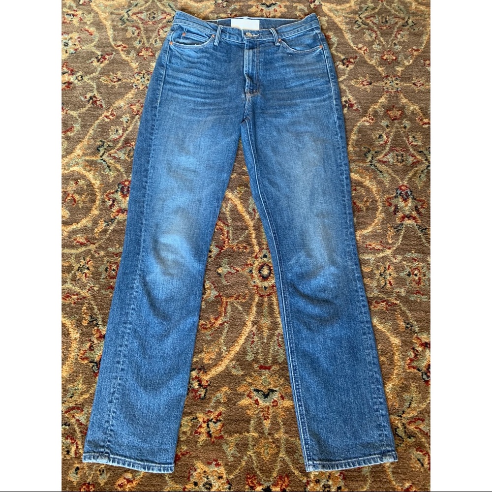 MOTHER DENIM •Size 26 •Inseam 27 •Rise 12